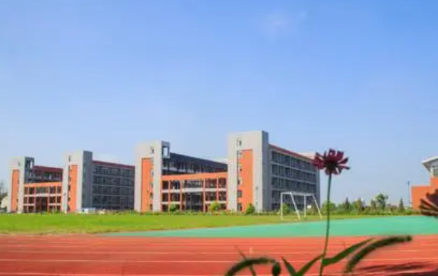 四川2023年初中沒(méi)讀完怎么讀中專