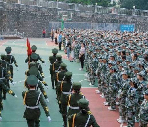 廣西2024年讀中專學(xué)?？刹豢梢钥即髮W(xué)