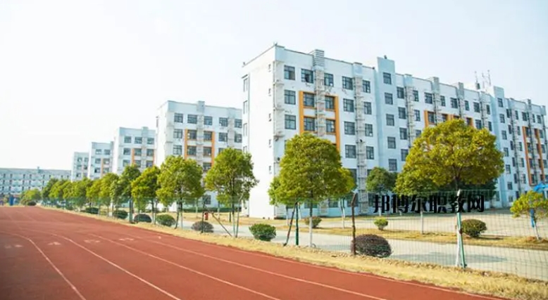江西2024年高中畢業(yè)讀什么中專學校好