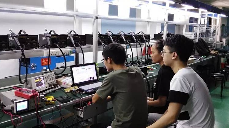 江西2024年男孩子適合學的中專專業(yè)