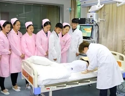 重慶南丁衛(wèi)生職業(yè)學校怎么樣、好不好