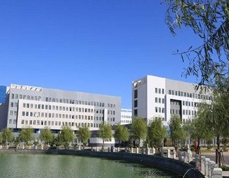 2024年山東中醫(yī)藥高等?？茖W(xué)校多少錢