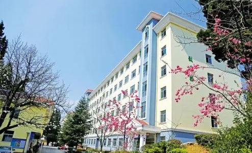 云南2024年鐵路學校學費多少