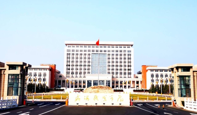 2024年高考零基礎(chǔ)考300分難嗎？300分左右可以上的大學(xué)推薦