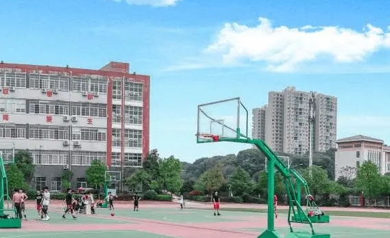 湖南2024年讀鐵路學(xué)校有沒有用