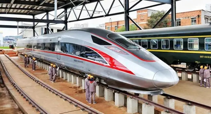 山東2025年鐵路學校中專升大?？际裁? width=